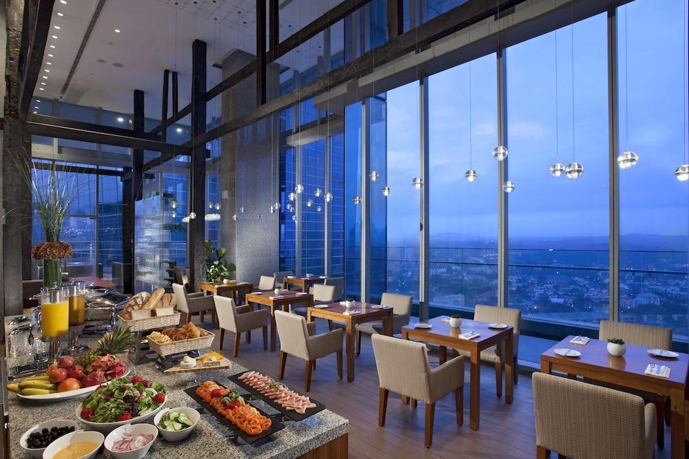 Oasia Hotel Novena, Singapore By Far East Hospitality Экстерьер фото