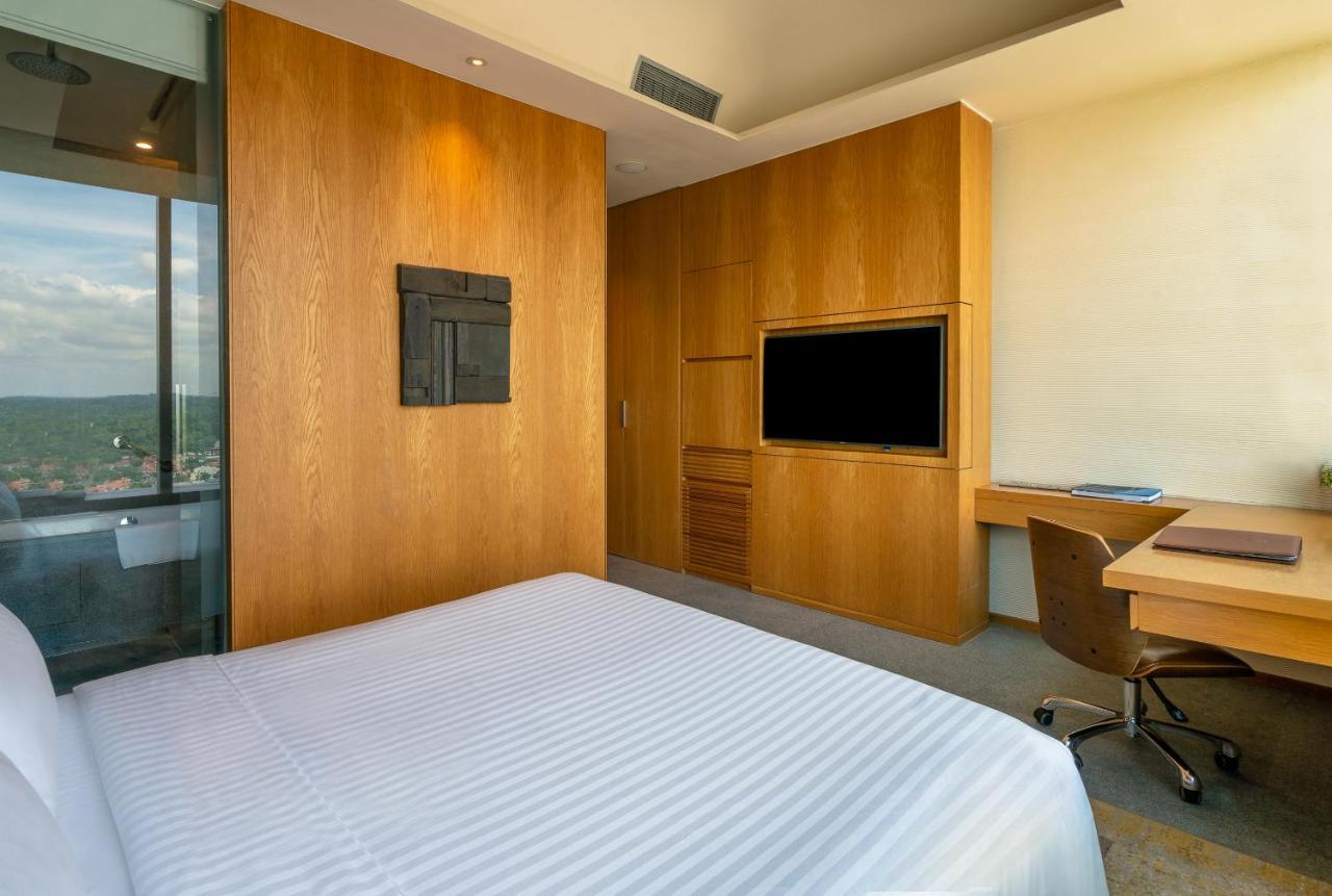 Oasia Hotel Novena, Singapore By Far East Hospitality Экстерьер фото