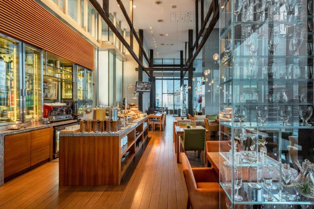 Oasia Hotel Novena, Singapore By Far East Hospitality Экстерьер фото