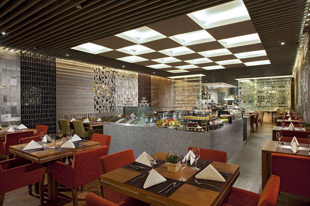Oasia Hotel Novena, Singapore By Far East Hospitality Экстерьер фото