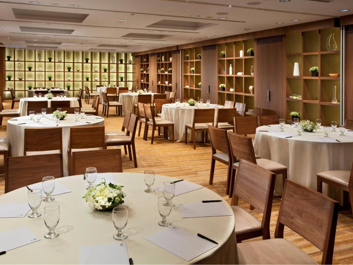 Oasia Hotel Novena, Singapore By Far East Hospitality Экстерьер фото